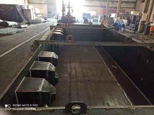 Heavy-duty precast steel mould for concrete production